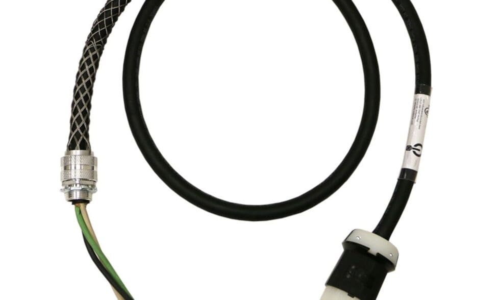 The Common Applications of SO Power Cords & How They Work